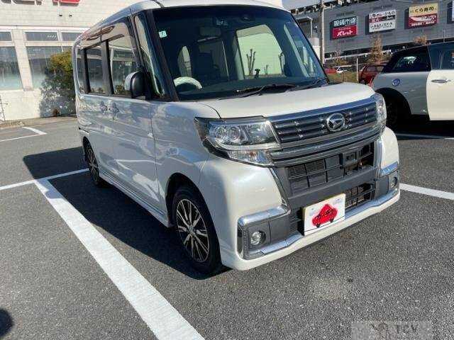 2016 Daihatsu Tanto