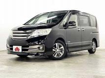 2013 Nissan Serena
