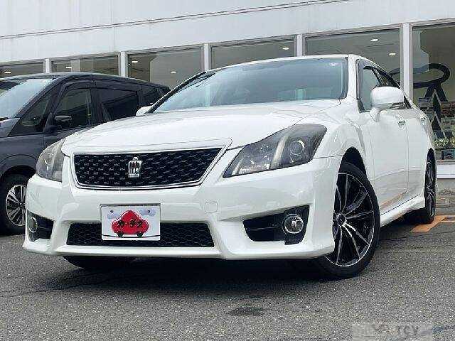 2012 Toyota Crown