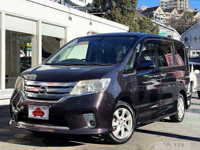 2011 Nissan Serena