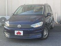 2017 Volkswagen Golf Touran