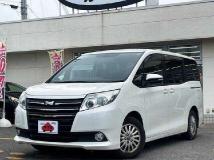 2015 Toyota Noah