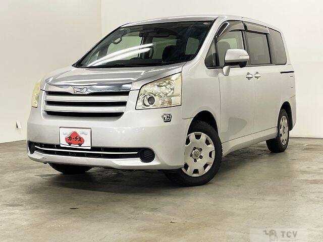 2009 Toyota Noah