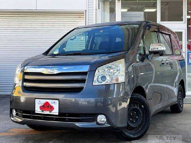2009 Toyota Noah