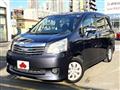 2010 Toyota Noah