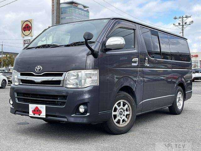 2013 Toyota Hiace Van