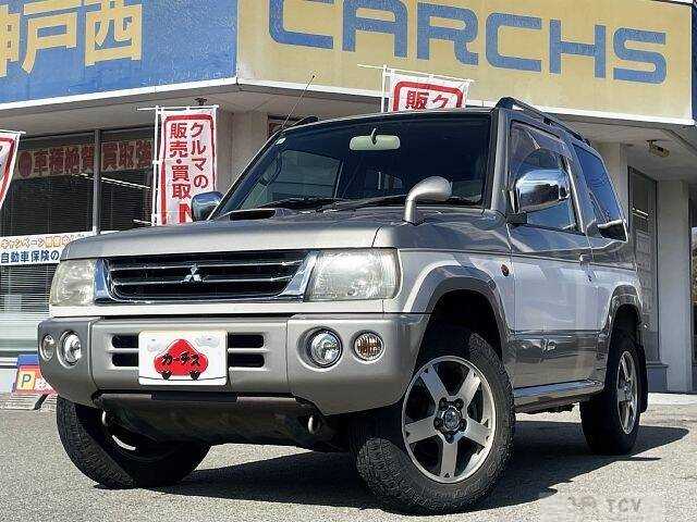 2004 Mitsubishi Pajero Mini