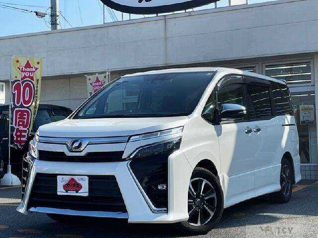 2018 Toyota Voxy