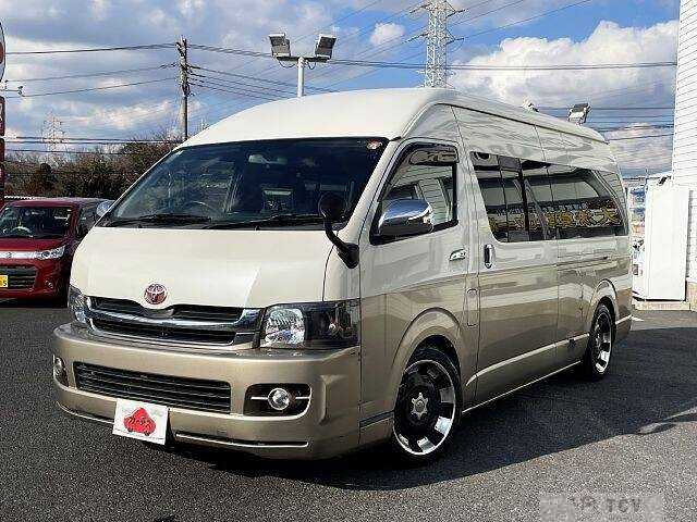 2005 Toyota Hiace Van