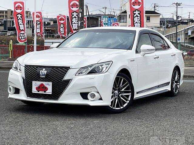 2014 Toyota Crown