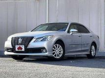 2013 Toyota Crown