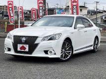 2014 Toyota Crown