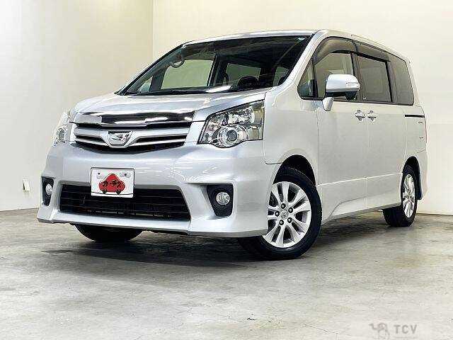 2013 Toyota Noah