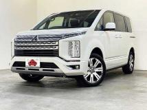 2021 Mitsubishi Delica D5