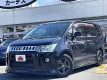 2008 Mitsubishi Delica D5