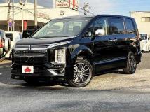 2019 Mitsubishi Delica D5