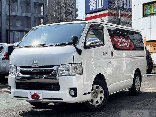 2015 Toyota Regius Van