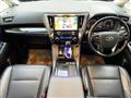 2016 Toyota Alphard