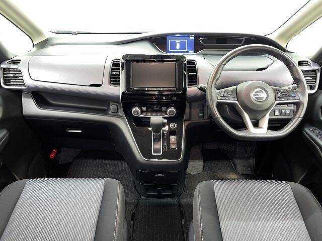 Nissan Serena . 2020 — миниатюра 2