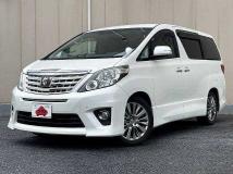 2013 Toyota Alphard