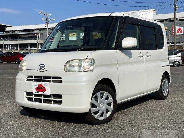 2011 Daihatsu Tanto