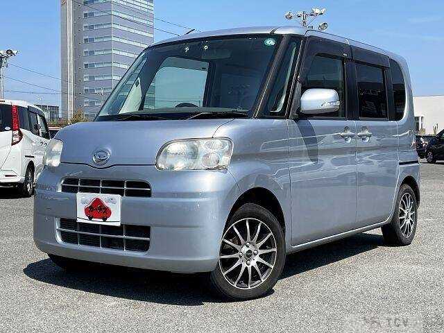 2011 Daihatsu Tanto