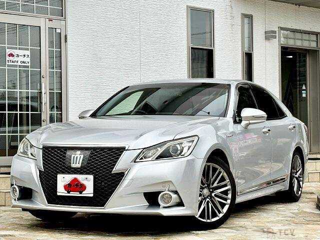 2014 Toyota Crown
