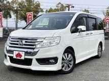 2014 Honda Step WGN