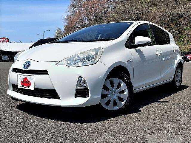 2012 Toyota AQUA