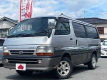 2002 Toyota Hiace Van