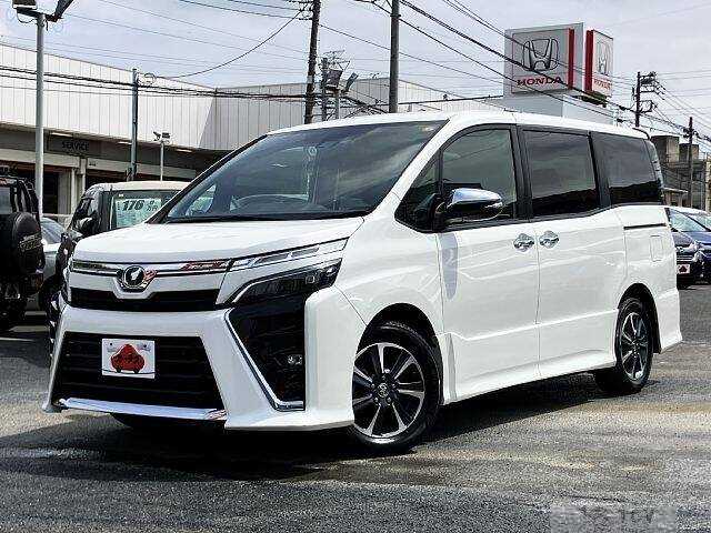 2019 Toyota Voxy