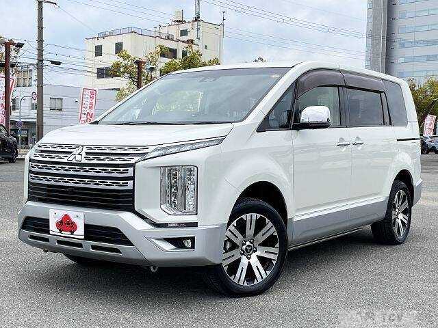 2019 Mitsubishi Delica D5