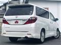 2012 Toyota Alphard