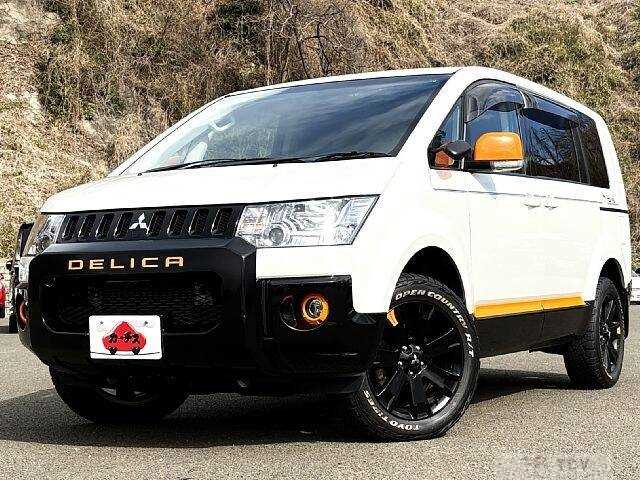 2017 Mitsubishi Delica D5