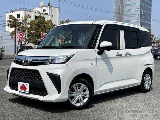 2021 Toyota Roomy