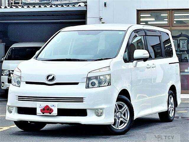 2007 Toyota Voxy