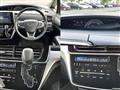 2017 Toyota Estima