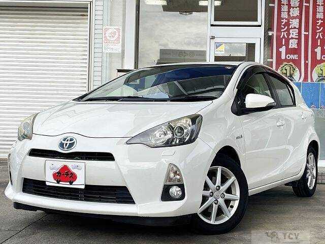 2013 Toyota AQUA