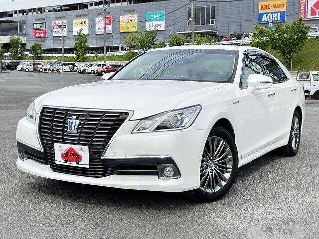 2013 Toyota Crown