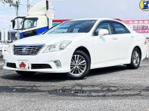 2012 Toyota Crown