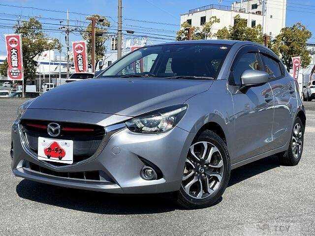 2016 Mazda Demio