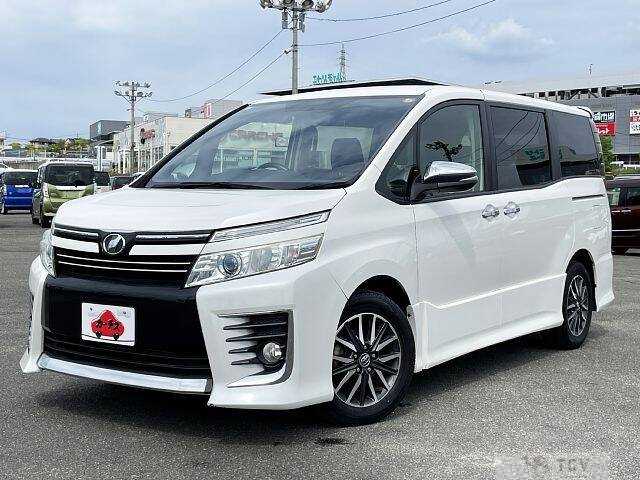 2015 Toyota Voxy