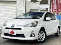 2013 Toyota AQUA