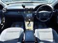 2005 Mercedes-Benz C-Class