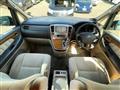 2005 Toyota Alphard