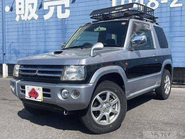 2006 Mitsubishi Pajero Mini