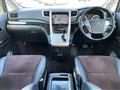 2014 Toyota Alphard