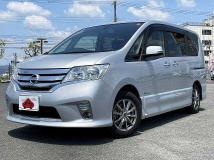 2013 Nissan Serena