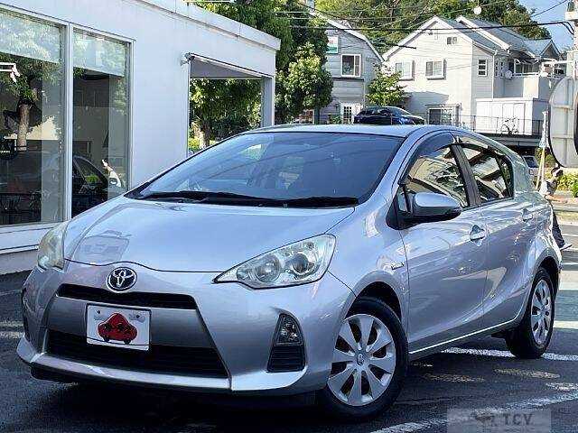 2013 Toyota AQUA