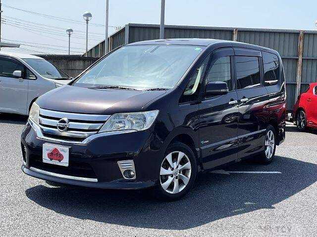 2013 Nissan Serena